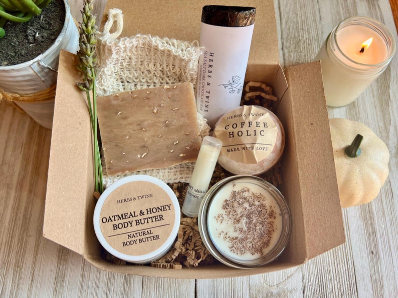 Coffee Gift Basket – Luxury Set for Women Who Love Coffee-3