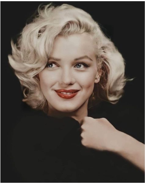 Marilyn Monroe Look Book | MARILYN MONROE